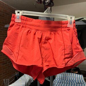 Lululemon Hotty Hot shorts